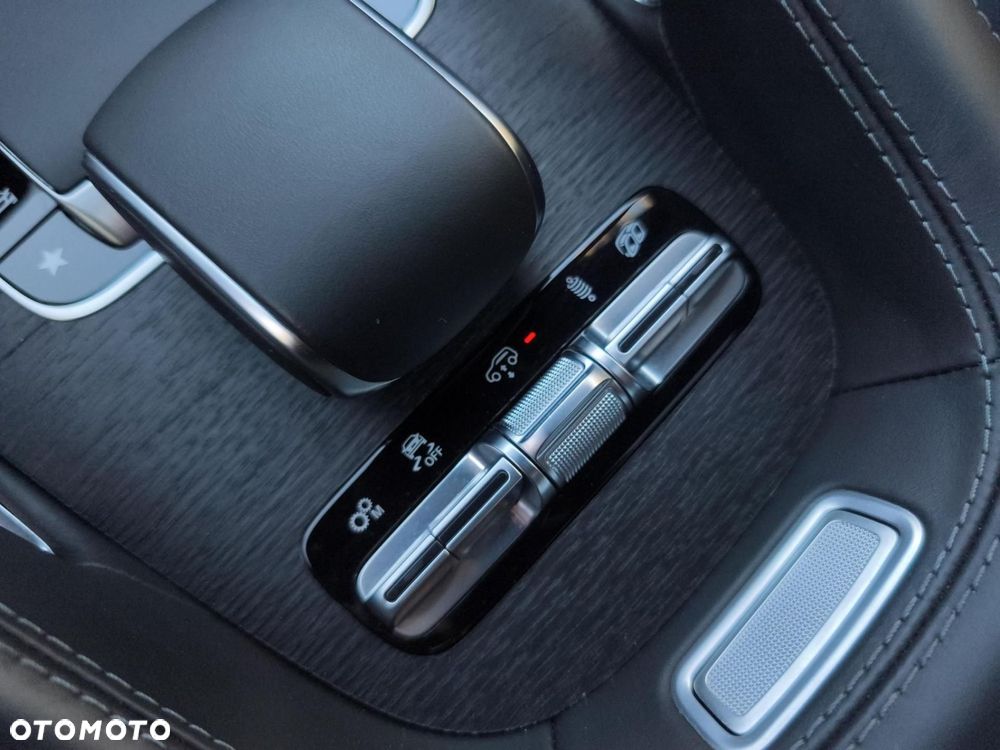 Mercedes-Benz GLE - 19