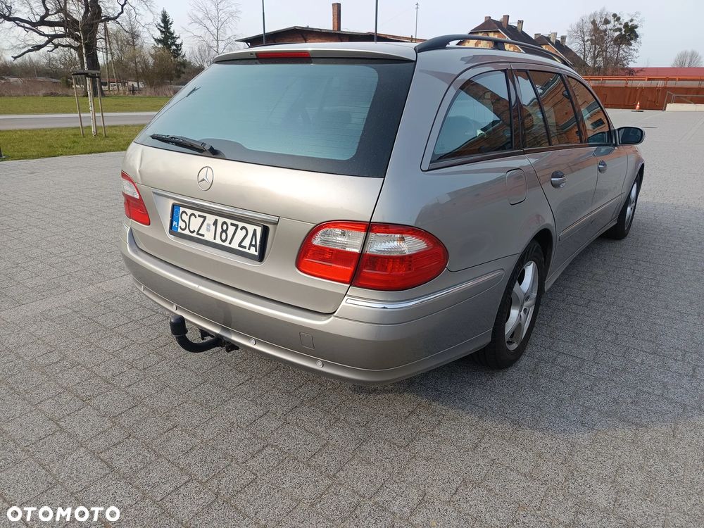 Mercedes-Benz Klasa E 320 T Avantgarde - 7