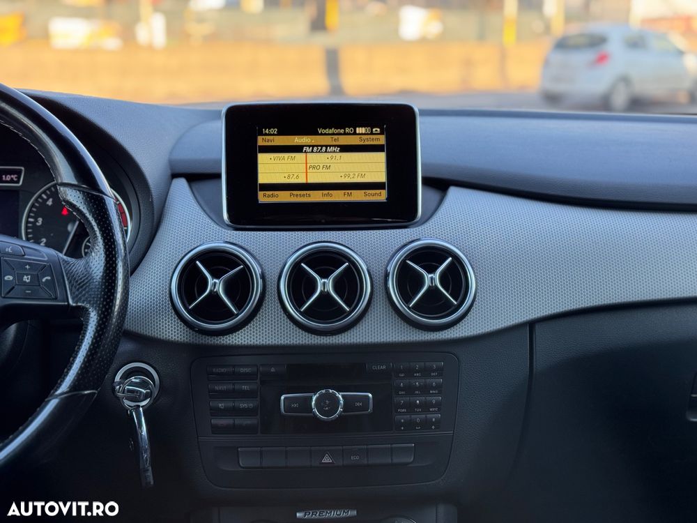 Mercedes-Benz B 180 - 9