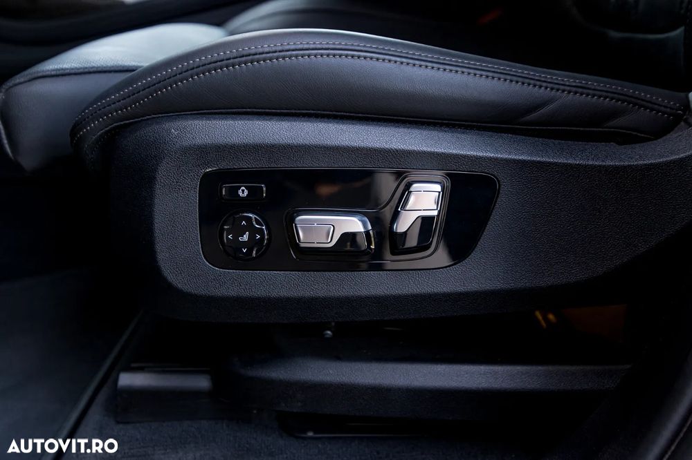 BMW X7 M60i xDrive AT MHEV - 19