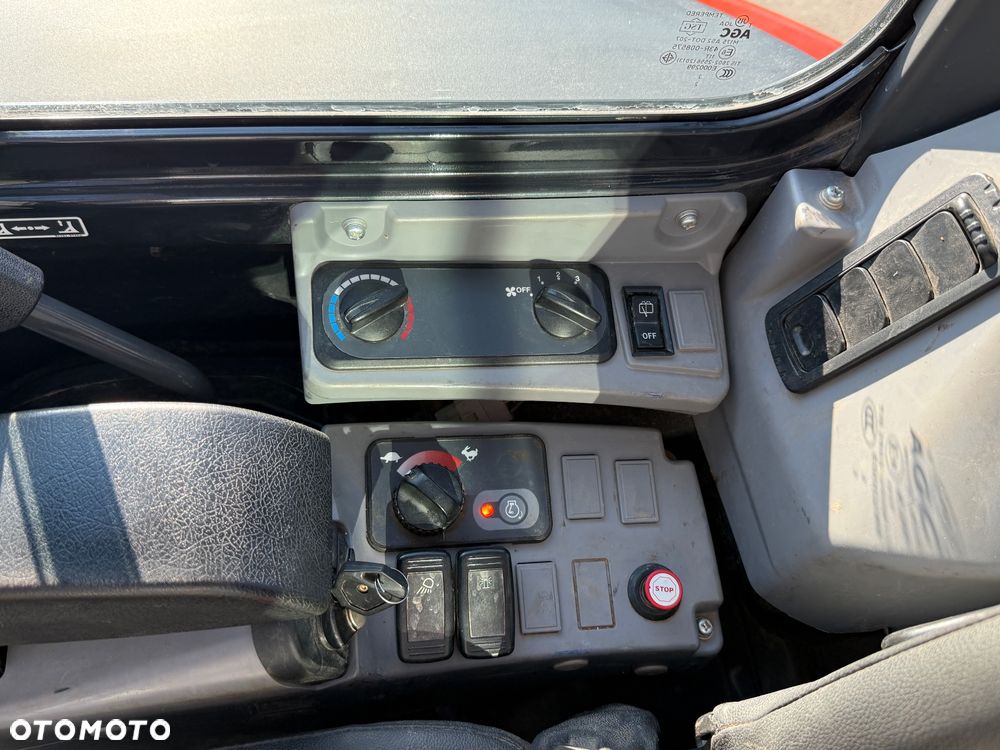 Kubota Minikoparka U36-4 - 31