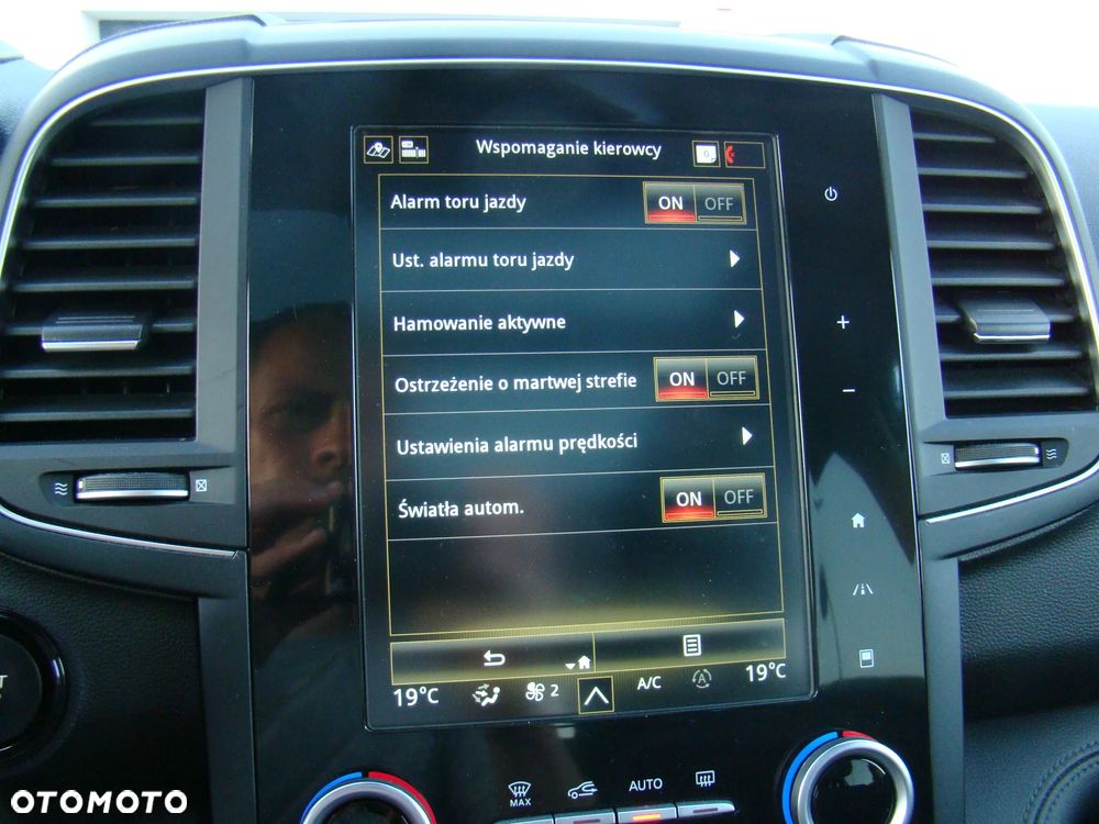 Renault Koleos ENERGY dCi 175 X-tronic 4WD INTENS - 29