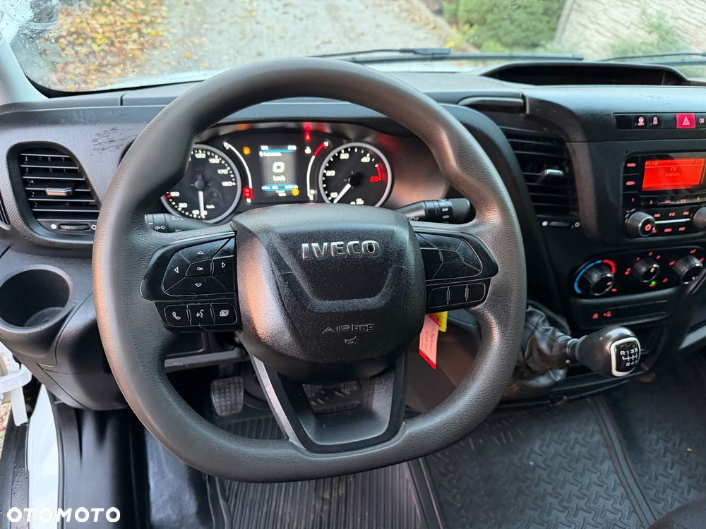 Iveco Daily - 18