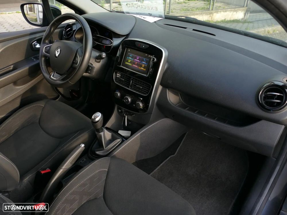Renault Clio Sport Tourer 0.9 TCe Limited - 27