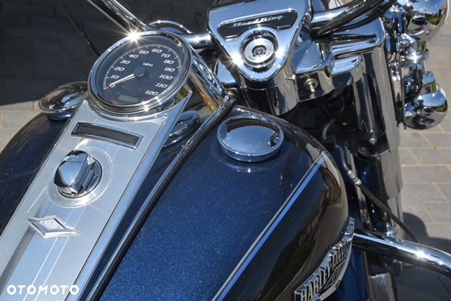 Harley-Davidson Touring Road King - 9
