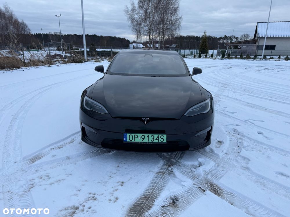 Tesla Model S - 15