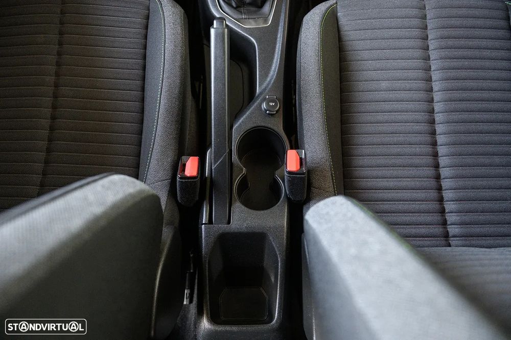 Peugeot 208 1.2 PureTech Active Pack - 52