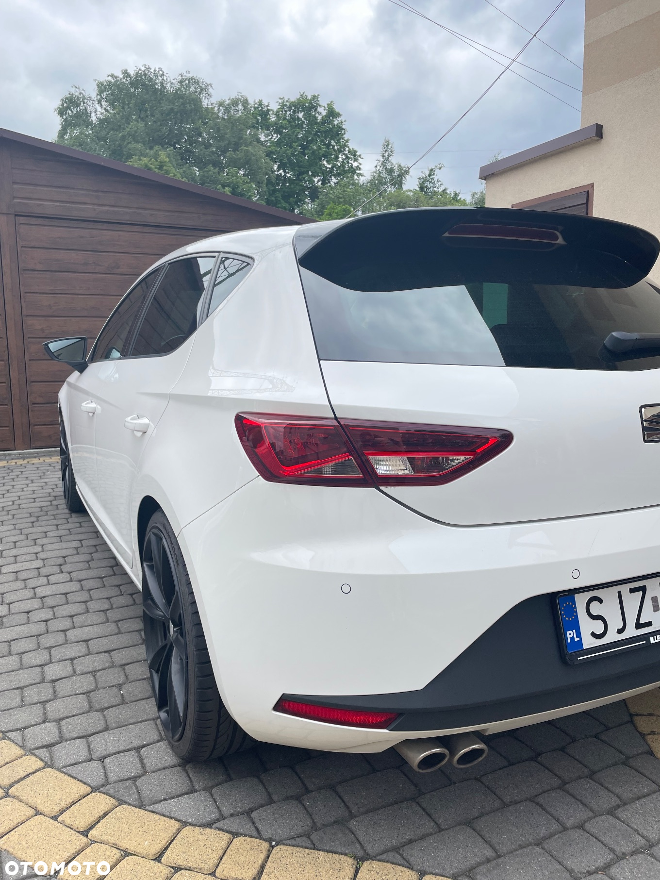 Seat Leon 2.0 TDI FR Black S&S - 3