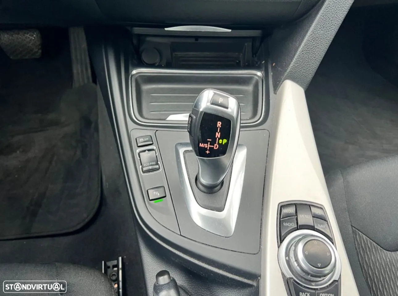 BMW 320 d Touring Aut. Efficient Dynamics Edition - 13