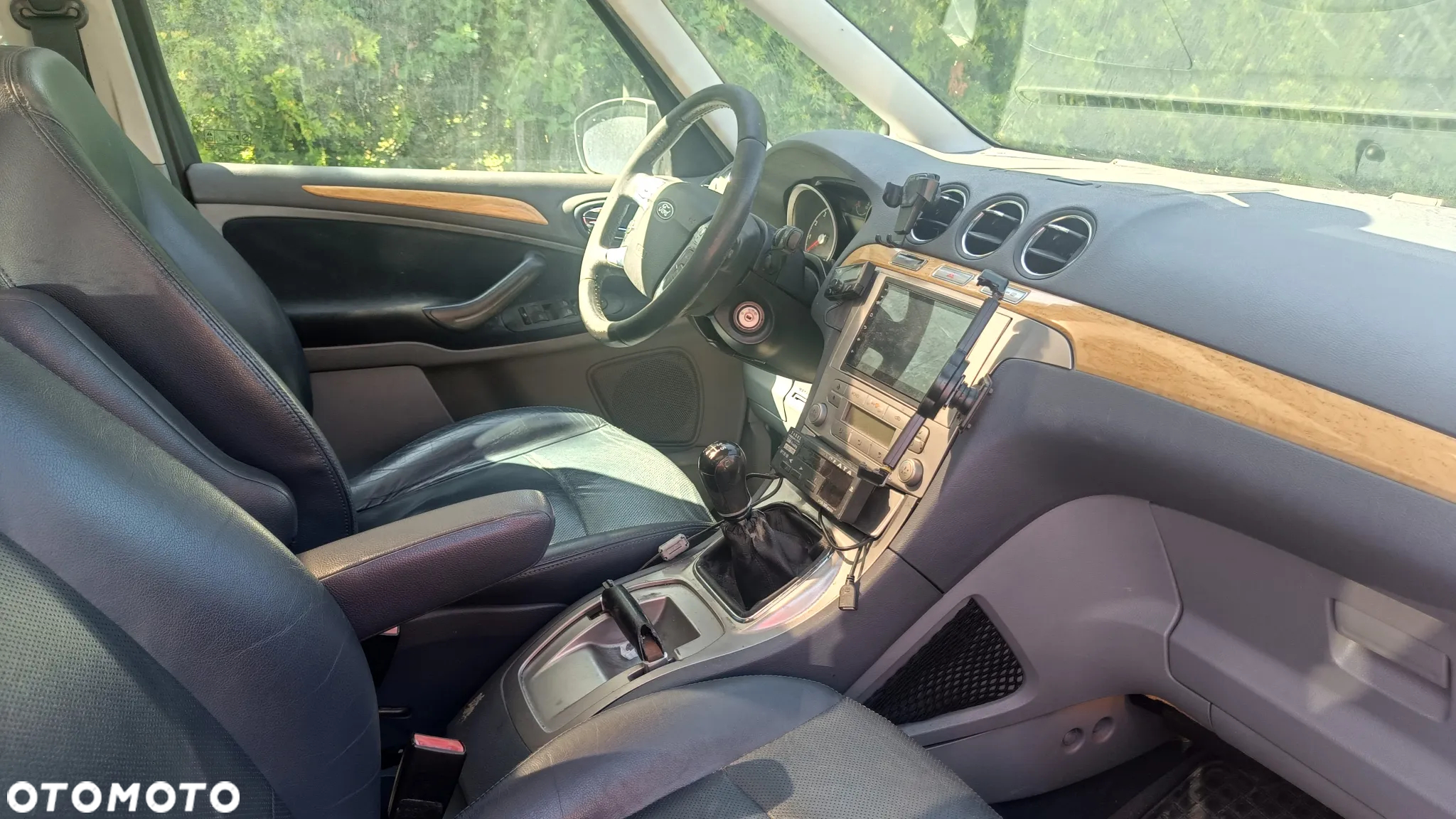 Ford Galaxy 2.0 Ghia - 6