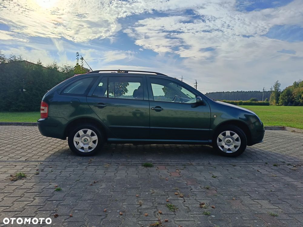 Skoda Fabia 1.4 16V Style Edition - 2