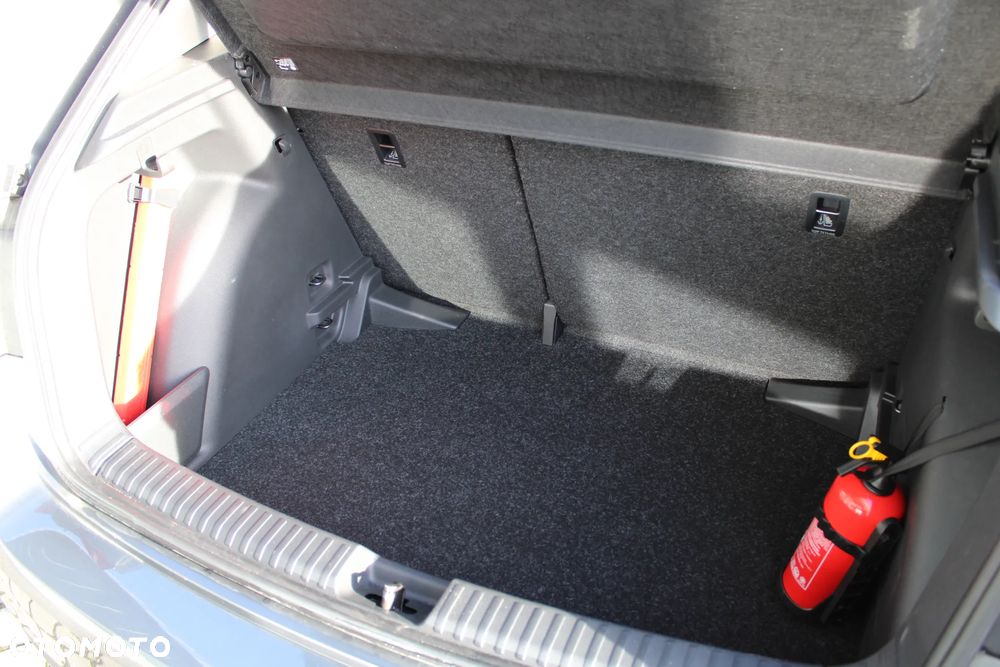 Skoda Fabia 1.0 TSI Selection DSG - 17