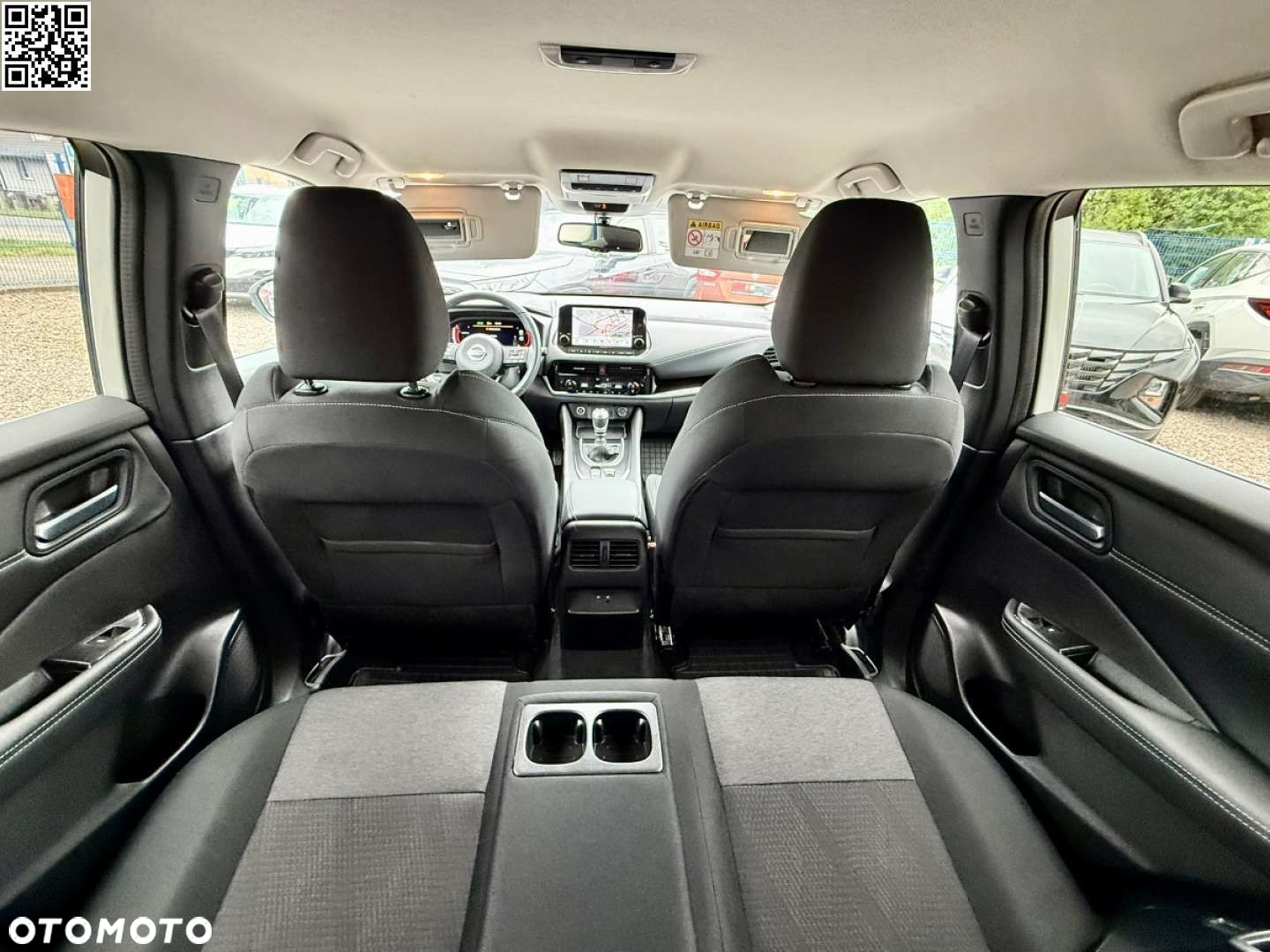 Nissan Qashqai 1.3 DIG-T mHEV N-Connecta - 24