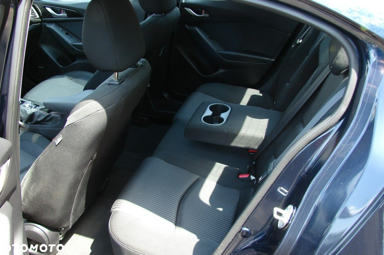 Mazda 3 - 7