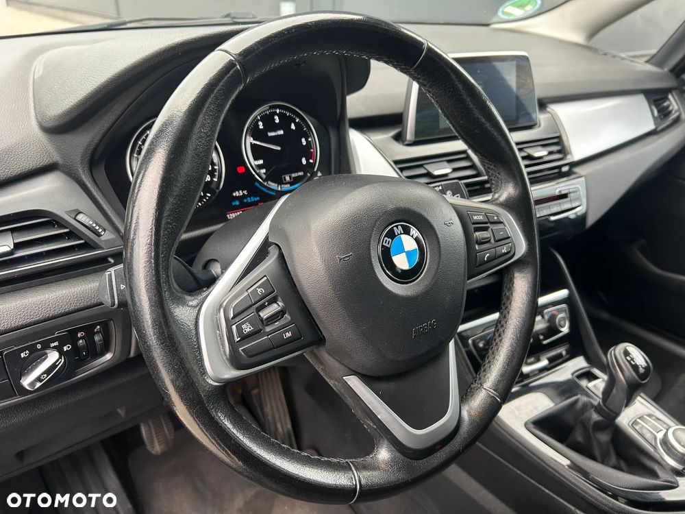 BMW Seria 2 - 14