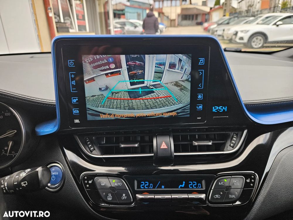 Toyota C-HR Business-Edition - 9