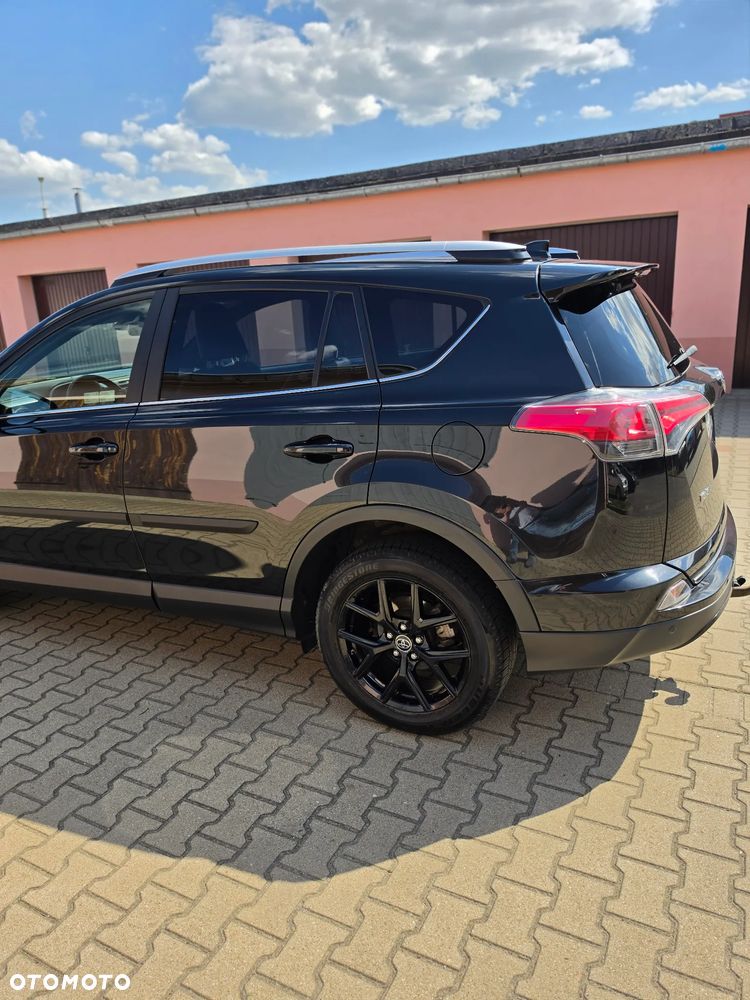 Toyota RAV4 2.0 D-4D Premium 4x2 - 5