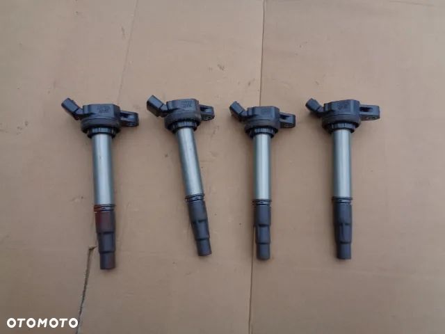 CEWKA CEWKI ZAPŁONOWE AVENSIS YARIS COROLLA VERSO AURIS - 1