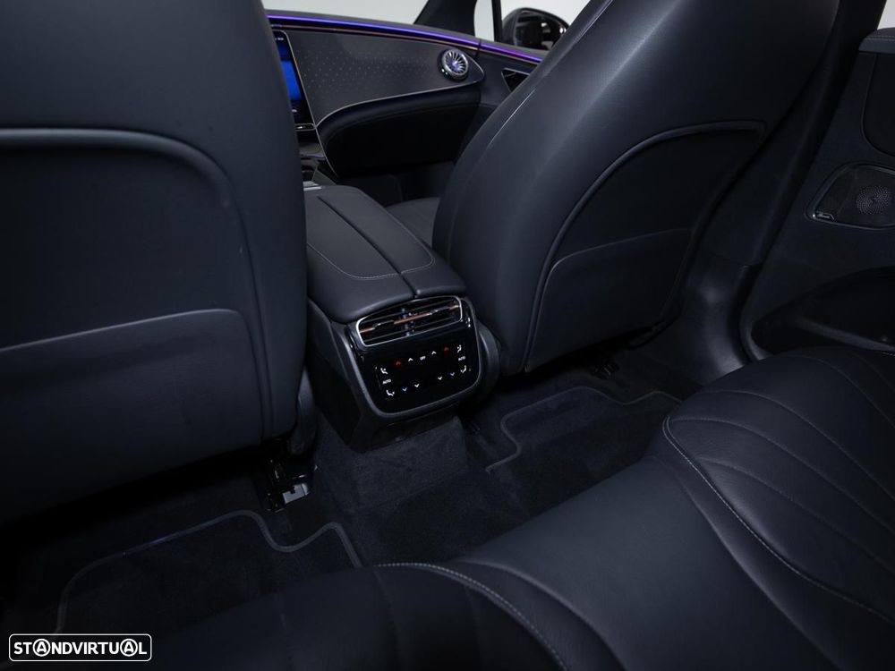 Mercedes-Benz EQE 350 Electric Art - 15