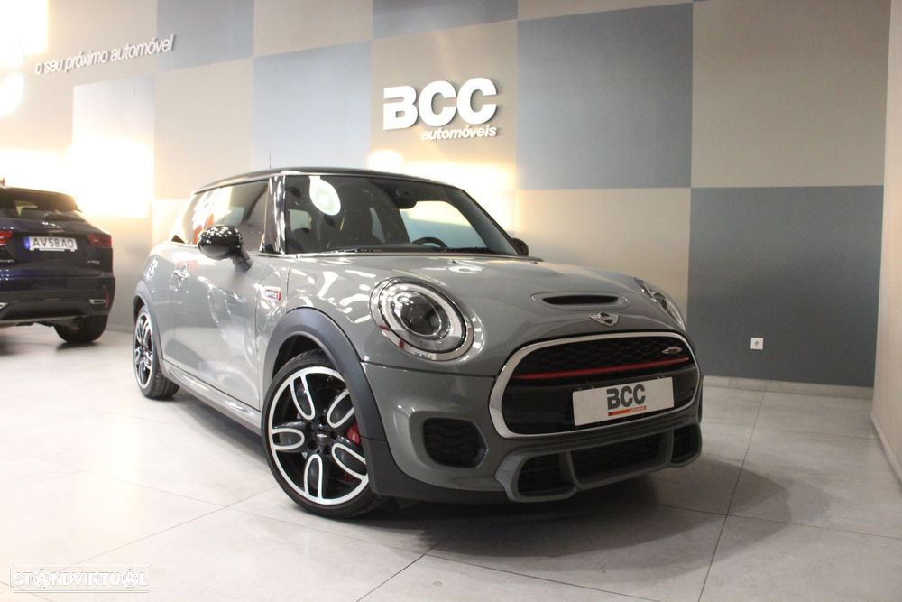 MINI 3 Portas John Cooper Works Auto Desportiva - 1
