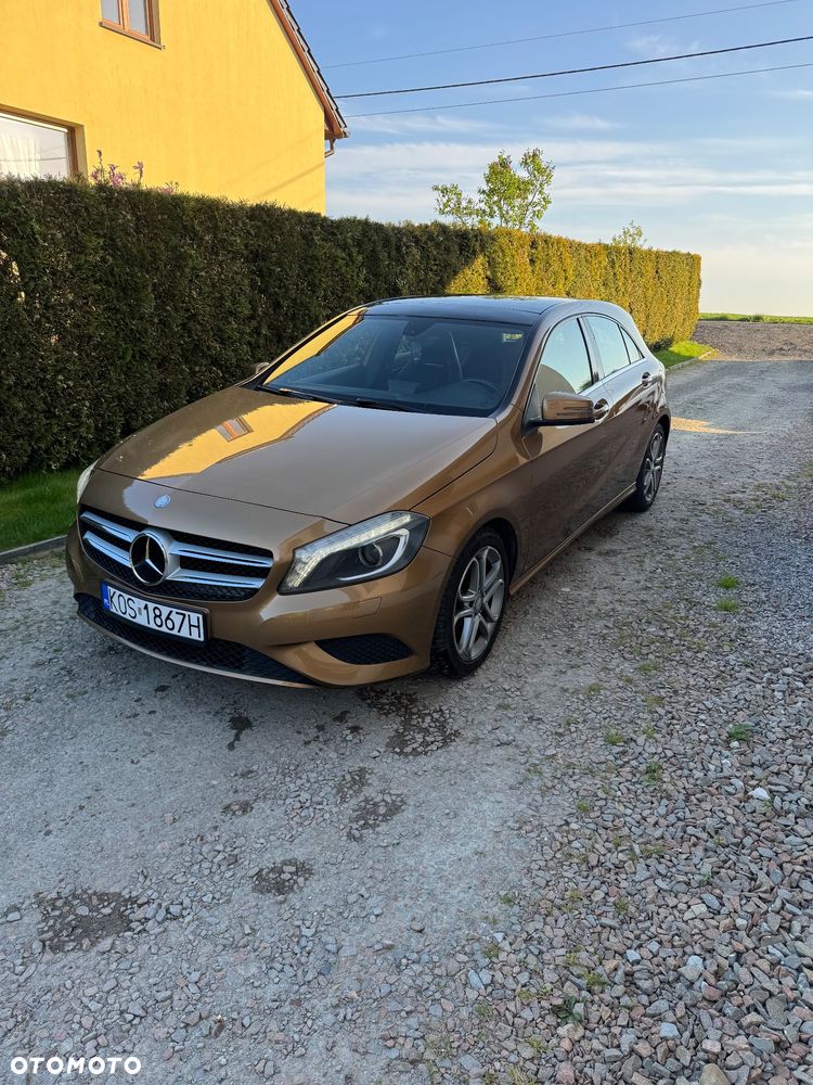 Mercedes-Benz Klasa A 180 (BlueEFFICIENCY) 7G-DCT - 2