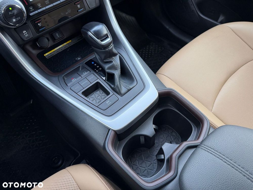 Toyota RAV4 2.5 Hybrid Executive 4x2 - 17