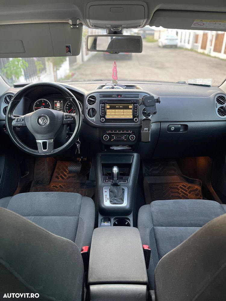 Volkswagen Tiguan - 4