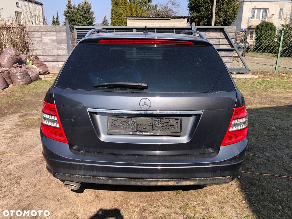 Mercedes-Benz Klasa C 250 (BlueTEC) d T 7G-TRONIC AMG Line - 8