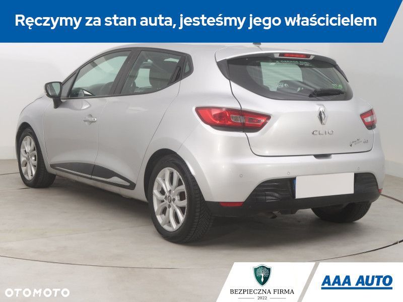 Renault Clio - 6