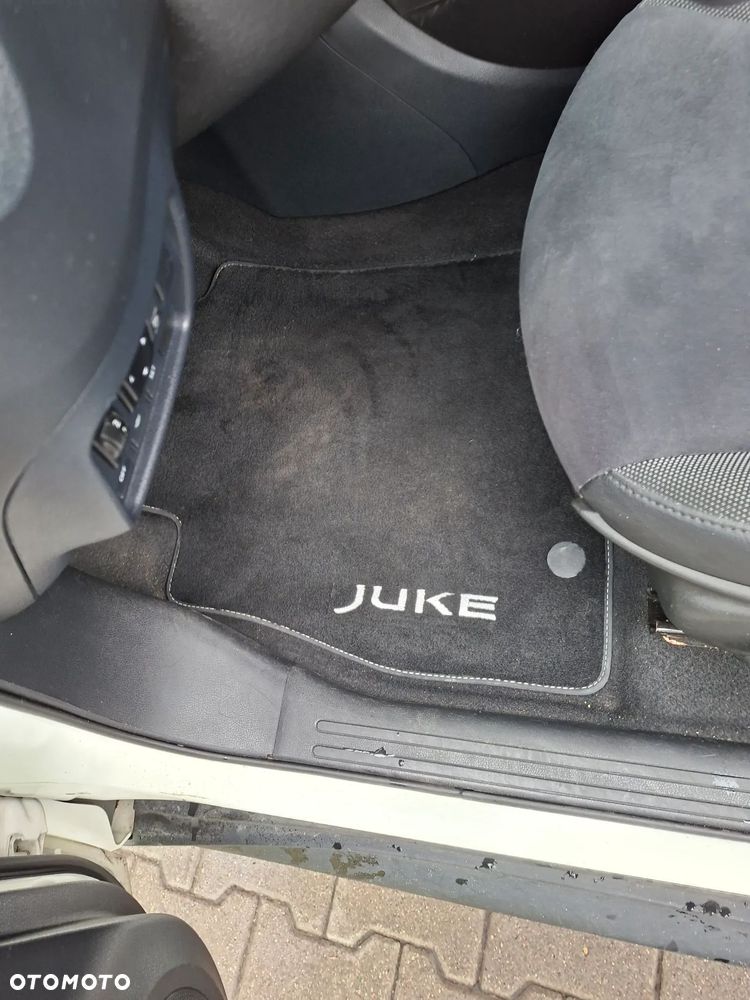 Nissan Juke 1.6 N-Connecta Xtronic - 17