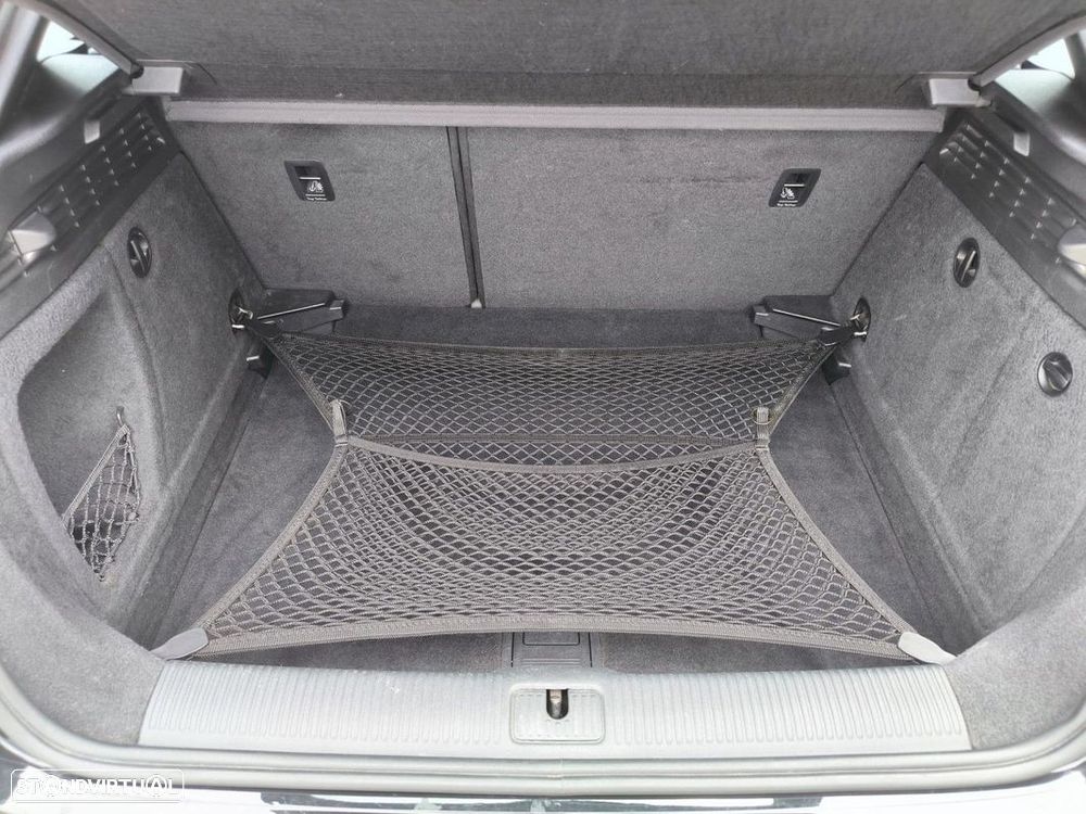 Audi A3 Sportback 2.0 TDI S-line - 48