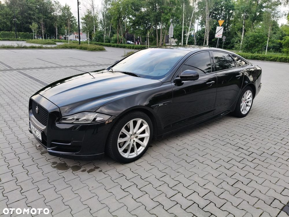 Jaguar XJ 3.0 D V6 R-Sport - 1