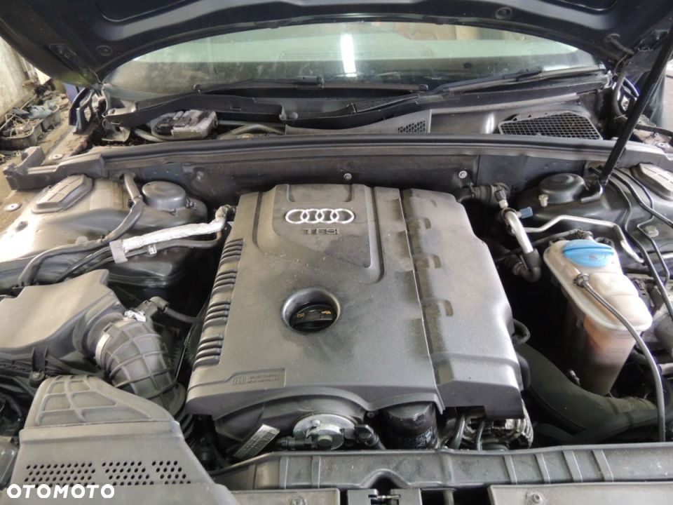 Silnik benzynowy AUDI A5 Coupe 8T 1.8 TFSI