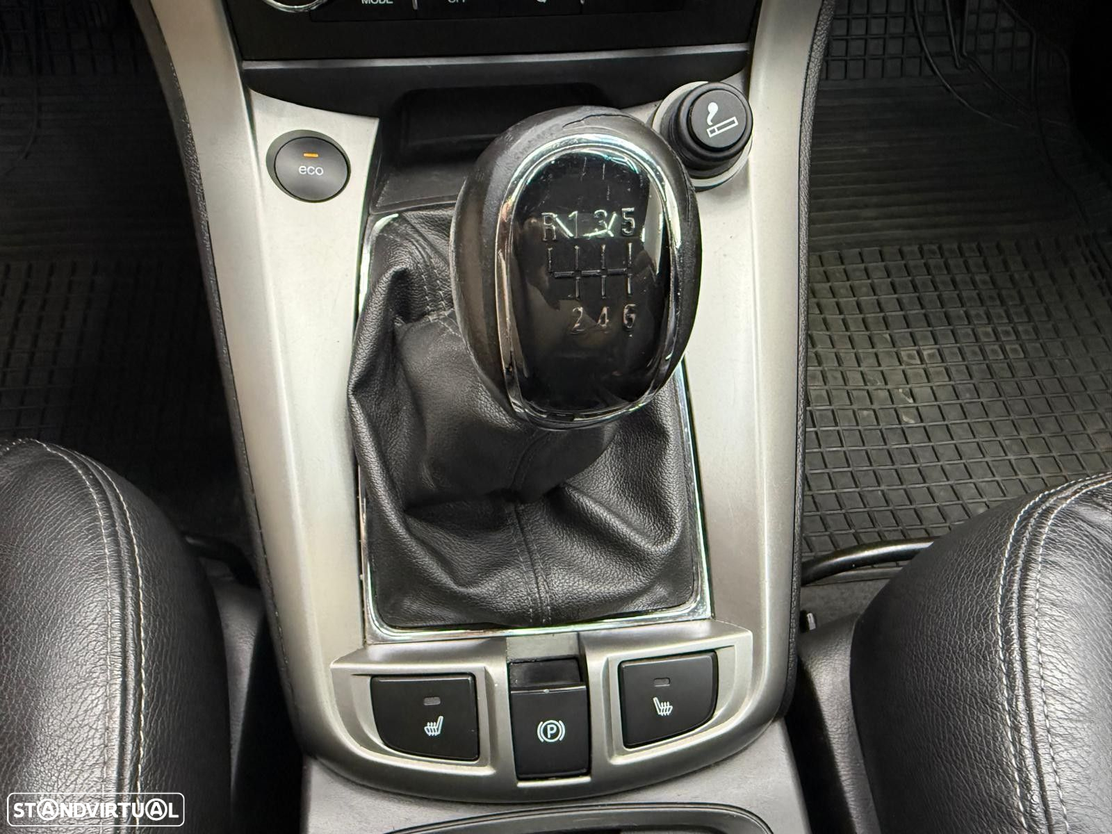 Chevrolet Captiva 2.2 VCDi Seven Xtreme 7L - 25