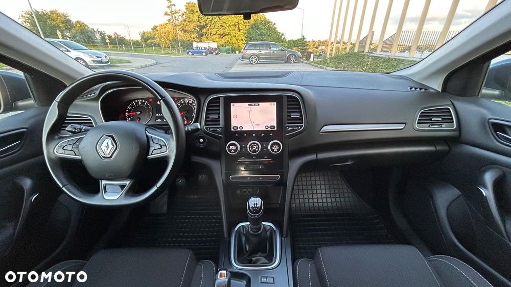 Renault Megane TCe 115 GPF ZEN - 31