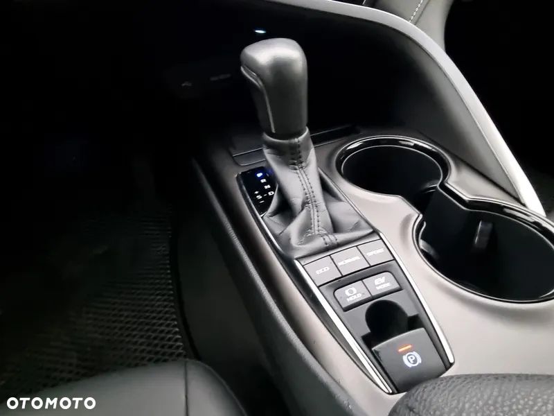 Toyota Camry 2.5 Hybrid Prestige CVT - 27