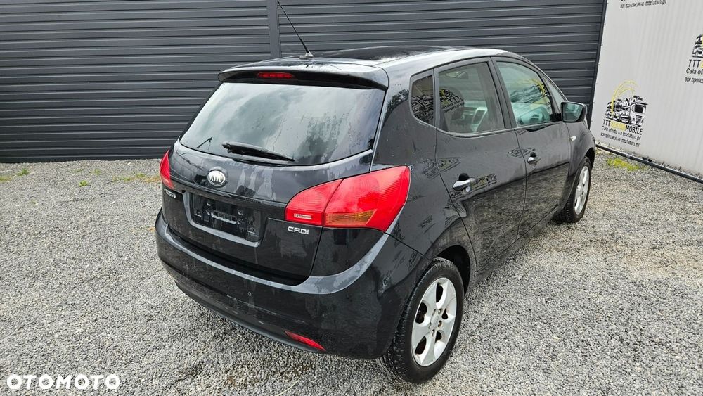 Kia Venga - 18