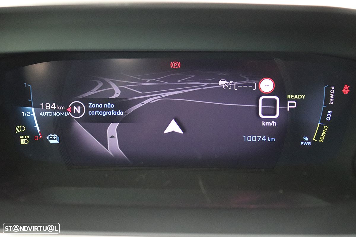 Peugeot e-2008 50 kWh GT - 16