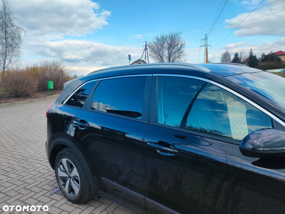 Kia Niro 1.6 GDI Hybrid L - 10