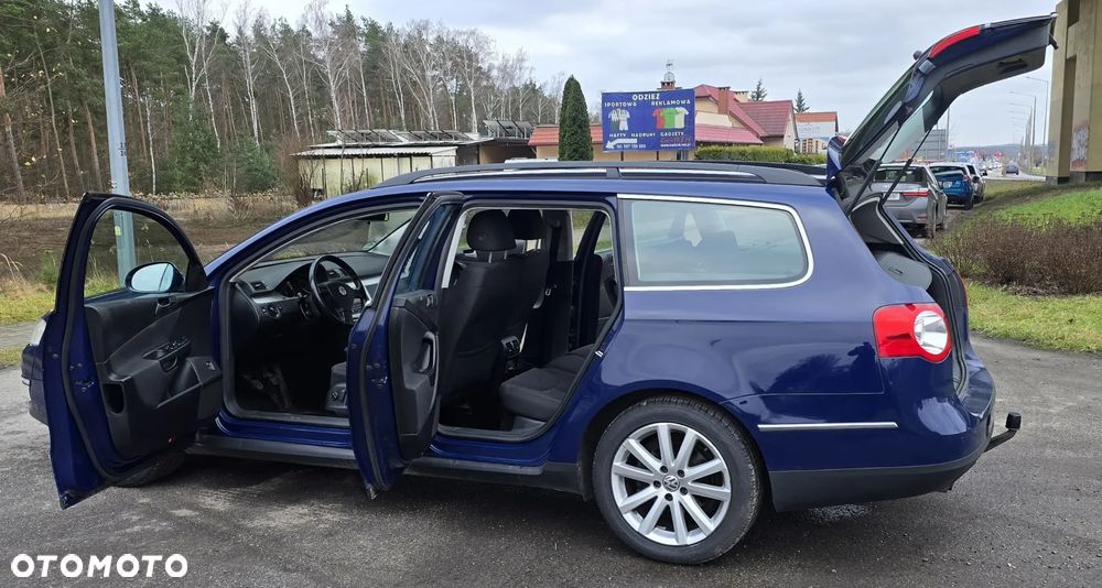 Volkswagen Passat 1.8 TSI Exclusive - 29