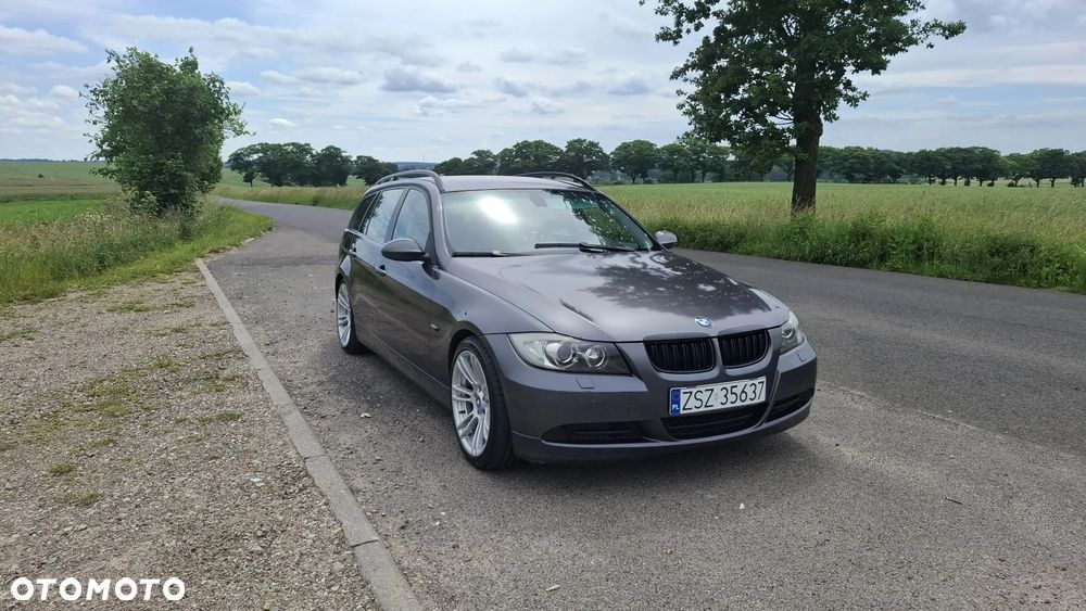 BMW Seria 3 320d - 3