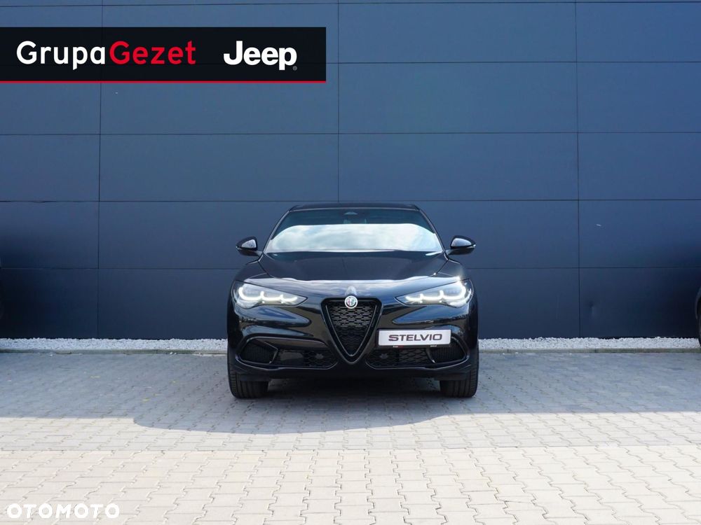 Alfa Romeo Stelvio - 9