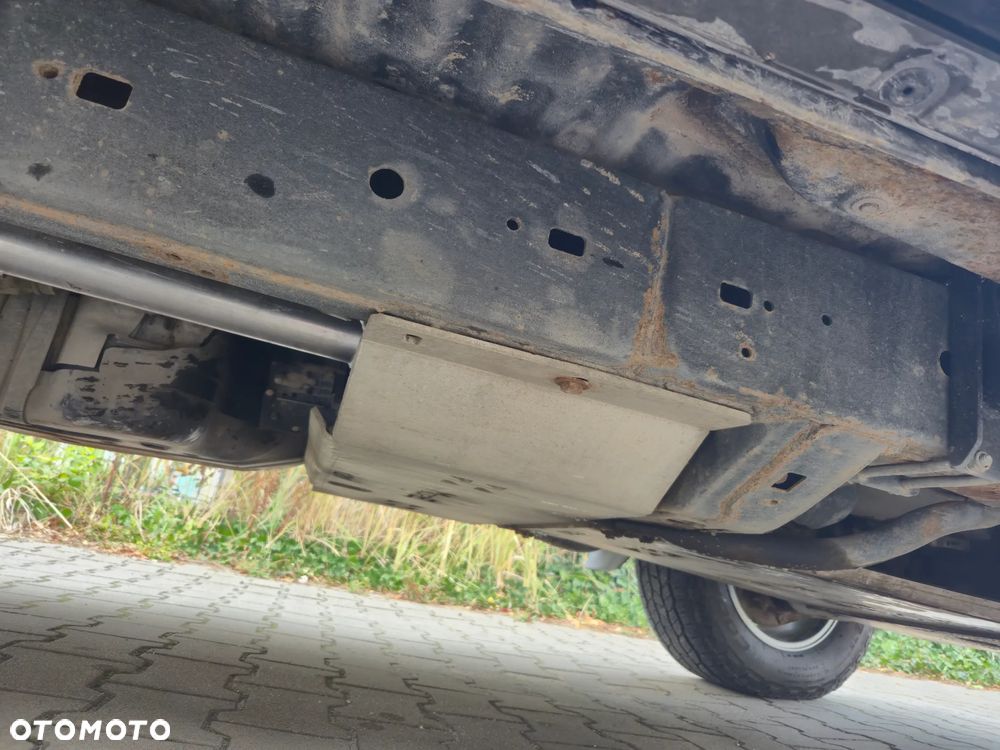 Toyota Land Cruiser 3.0 D Sol - 22