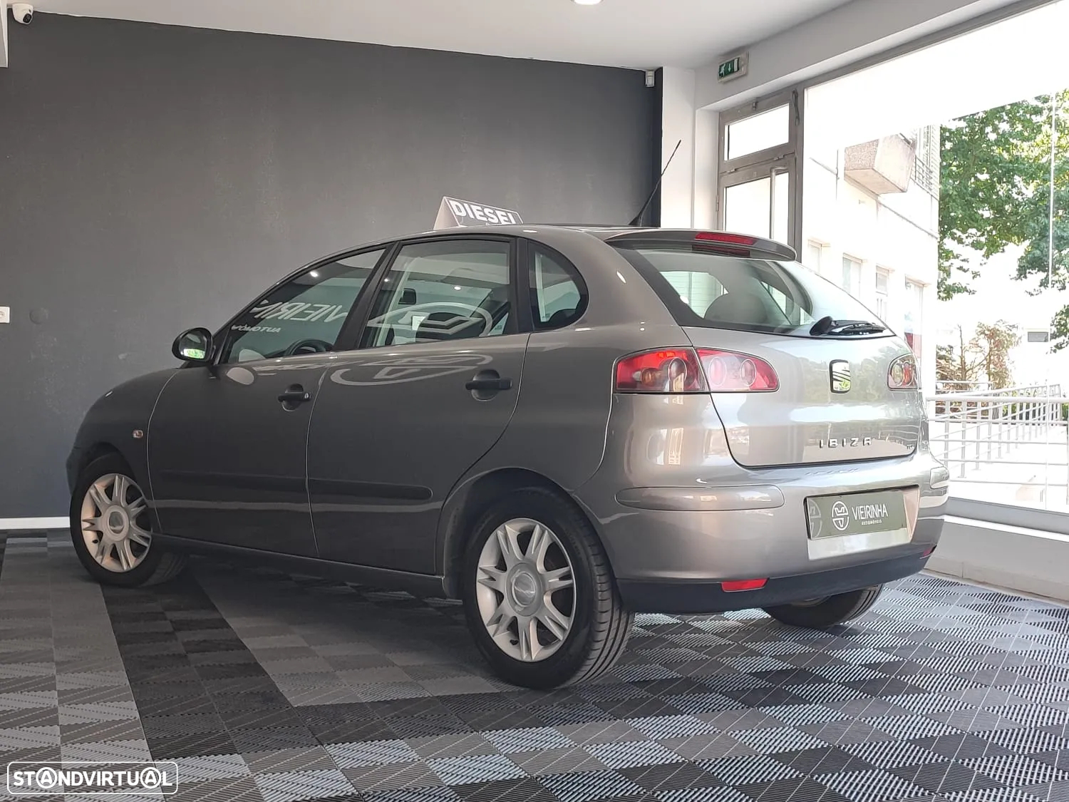 SEAT Ibiza 1.4 TDi Signo - 13