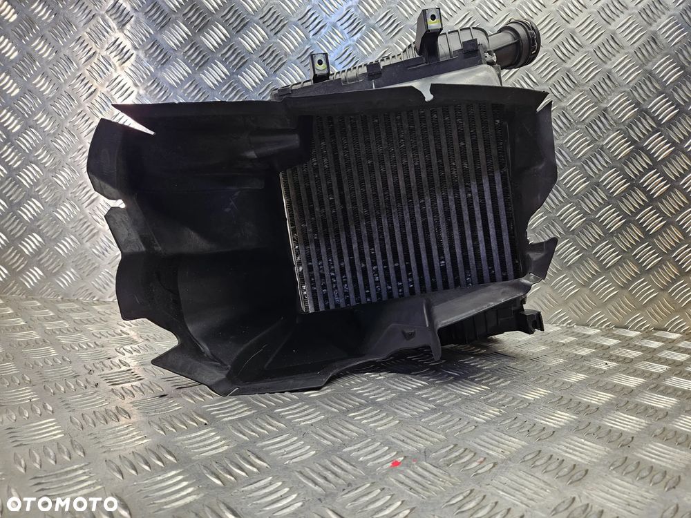 VW TOUAREG 7P 10-18R INTERCOOLER CHLODNICA POWIETRZA 3.0 PASAZERA PRAWY KOMPLET 7P6117336 7L6145804 - 3