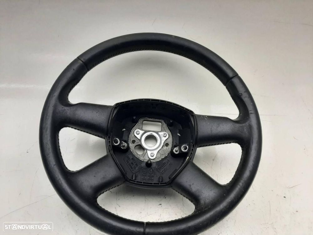 VOLANTE AUDI A3 8P1 - 1