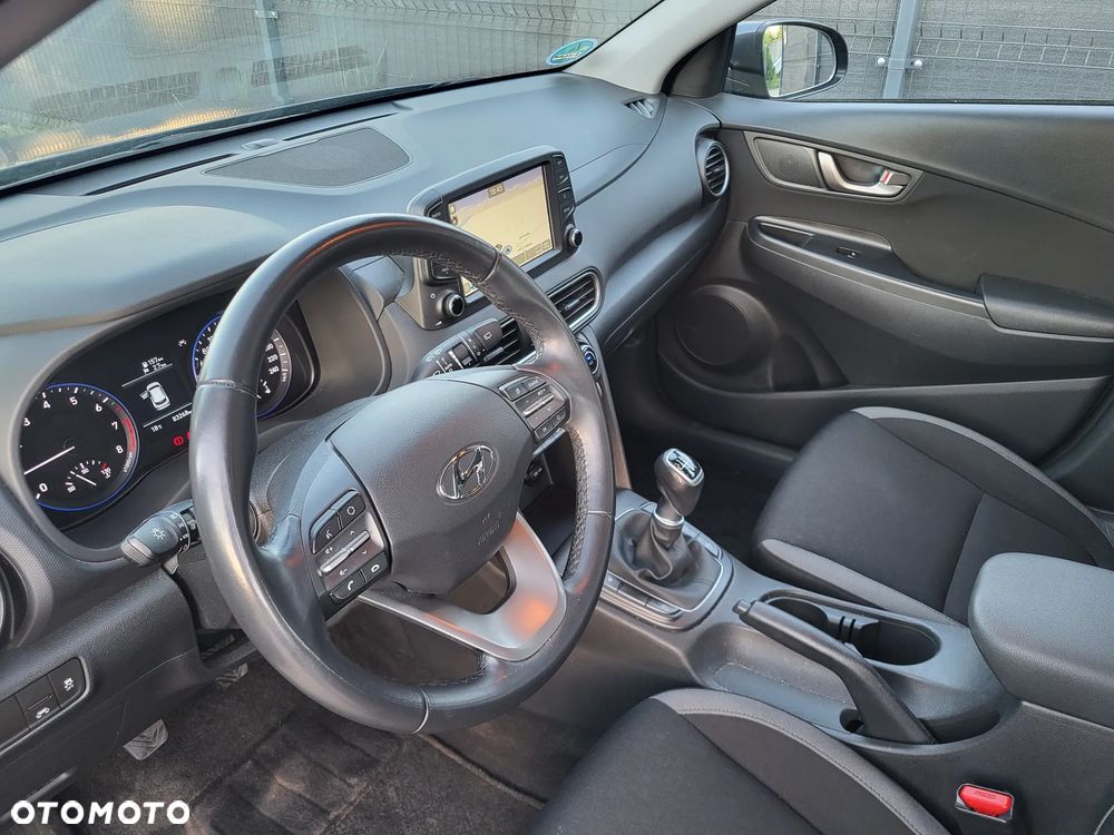 Hyundai Kona - 18