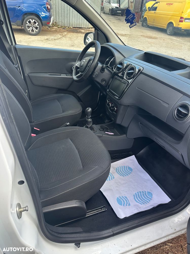 Dacia Dokker 1.5 Blue dCi Laureate - 11