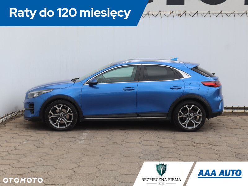 Kia XCeed - 4