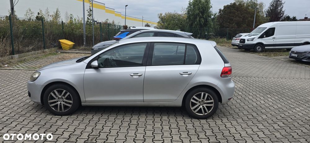 Volkswagen Golf - 5